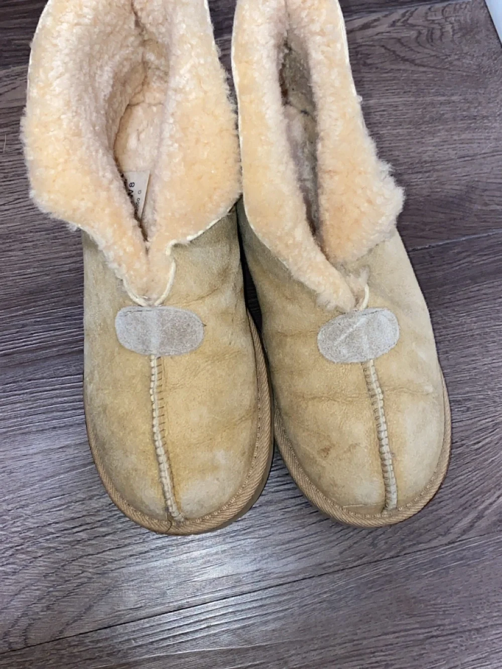 Ugg Boots size 8